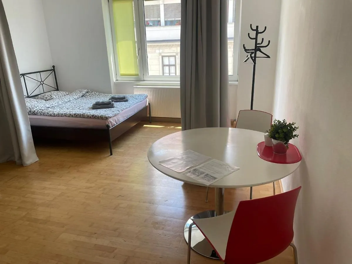 Apartment Seilerstatte Vienna Austria