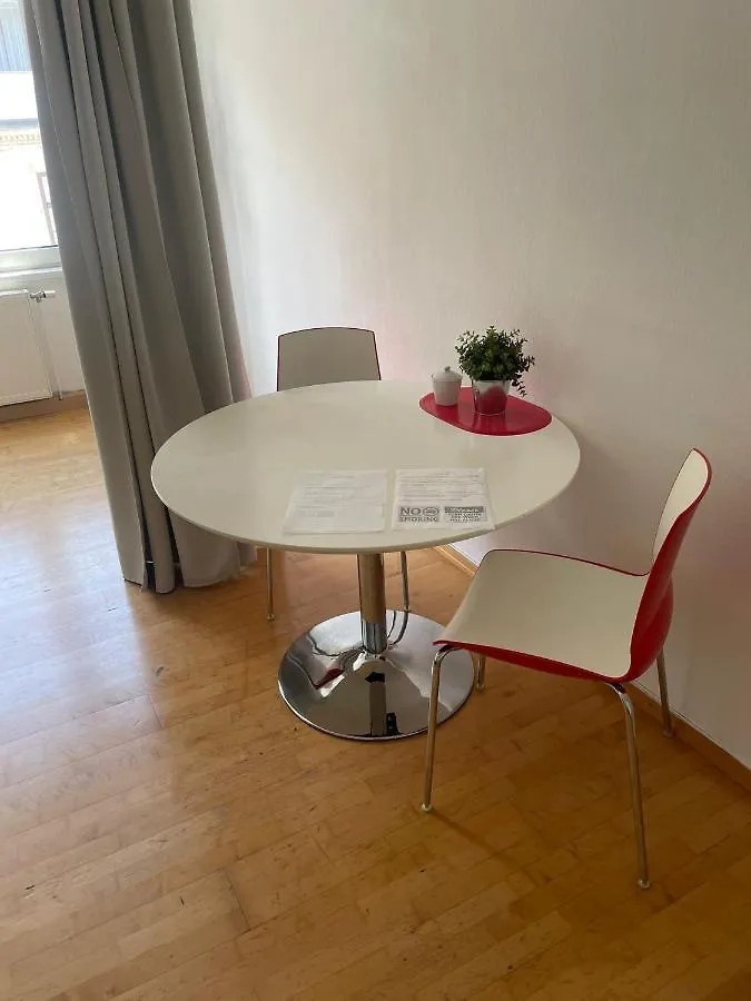 Apartment Seilerstatte Vienna